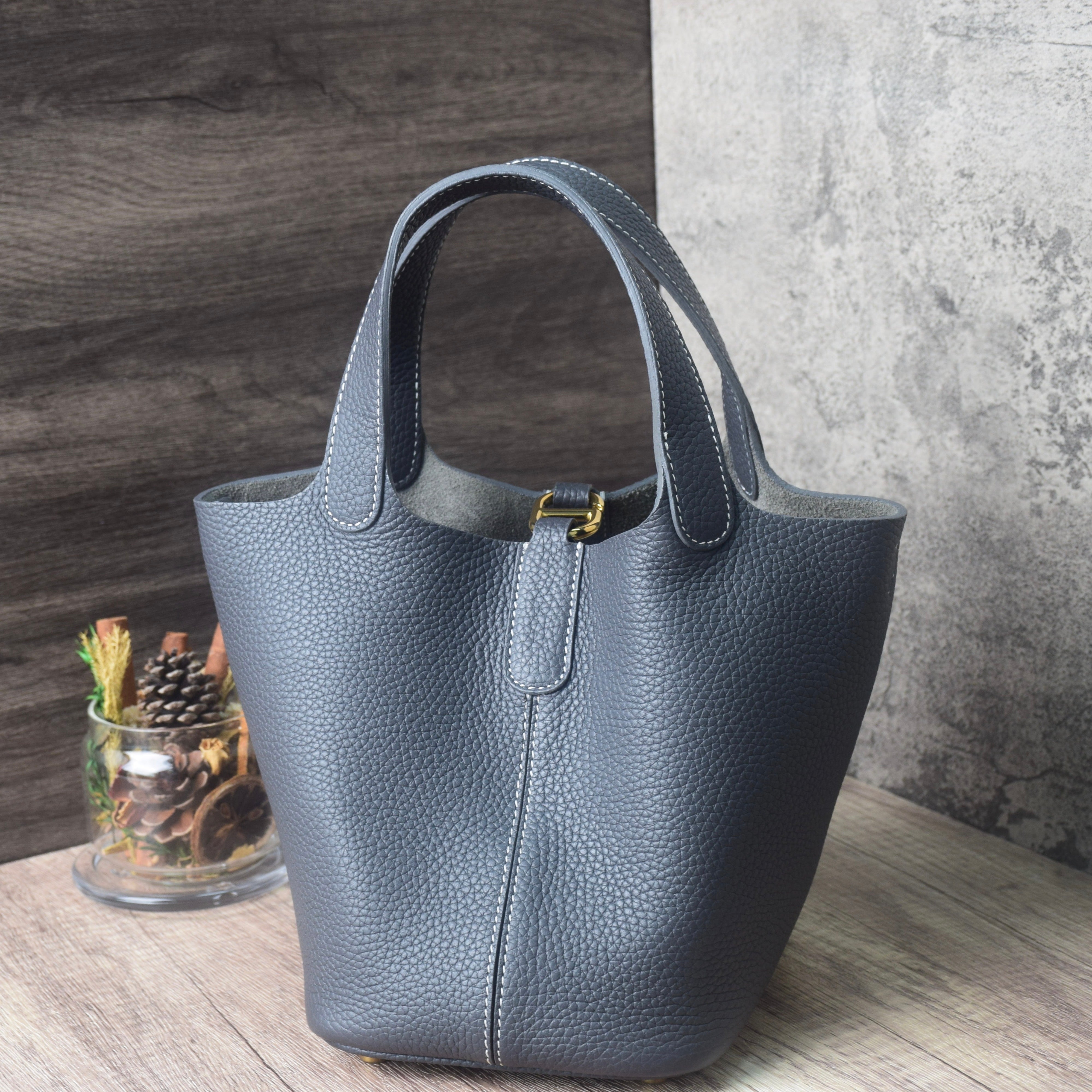 Josette - Versatile Bucket Bag - Grained Cowhide - ELEPHANT GREY dressupyourpurse