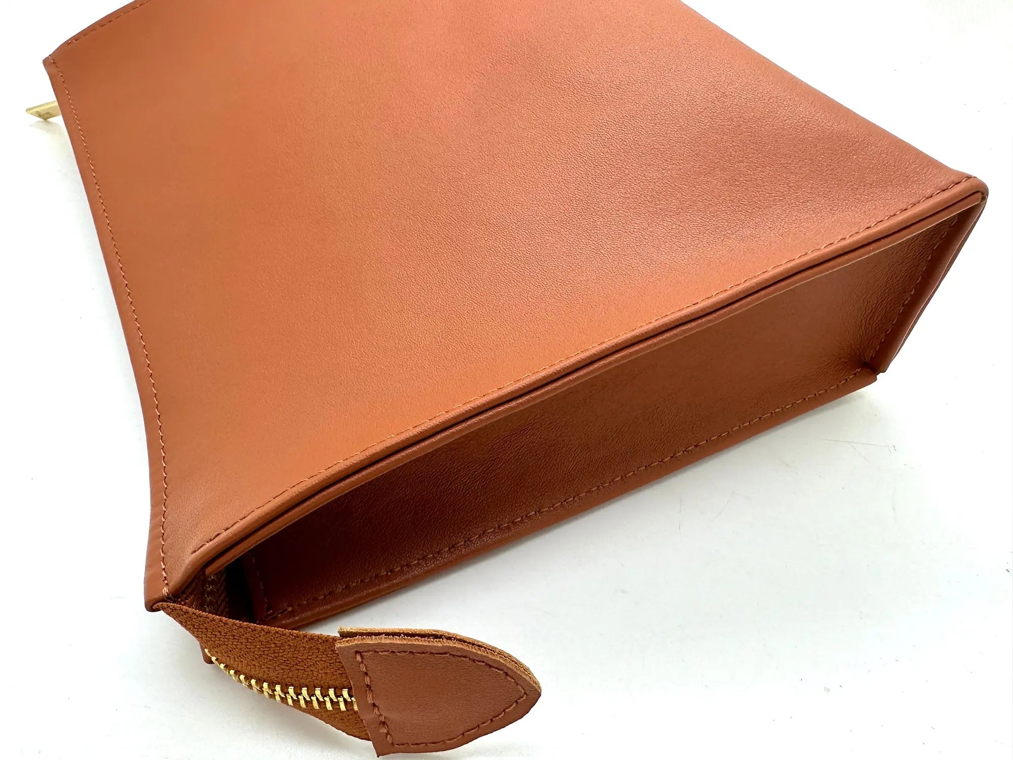 Leather Toiletry Pouch 26 - Brown dressupyourpurse