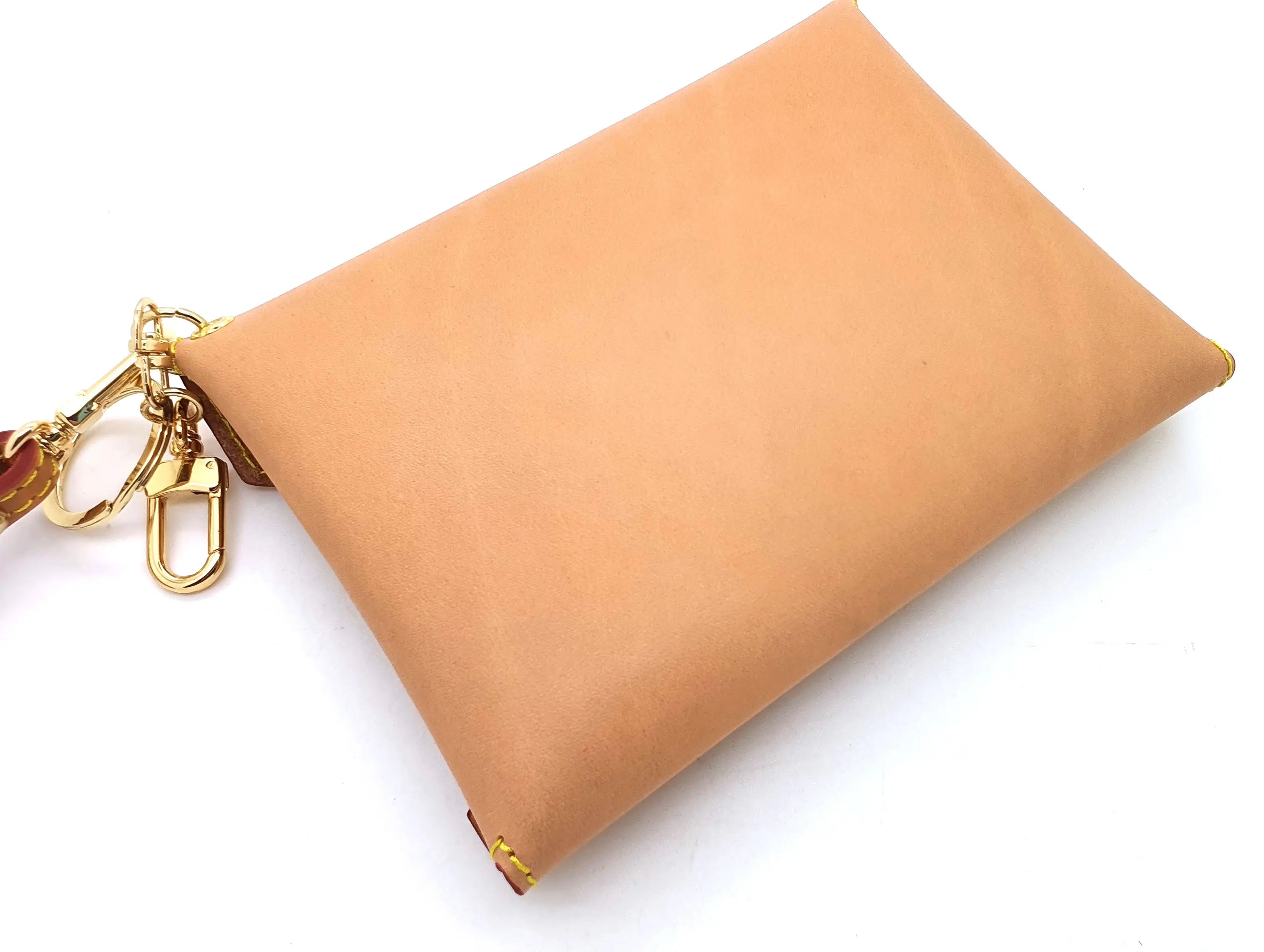 HONEY VACHETTA LEATHER MEDIUM SIZE ENVELOPE CLUTCH dressupyourpurse
