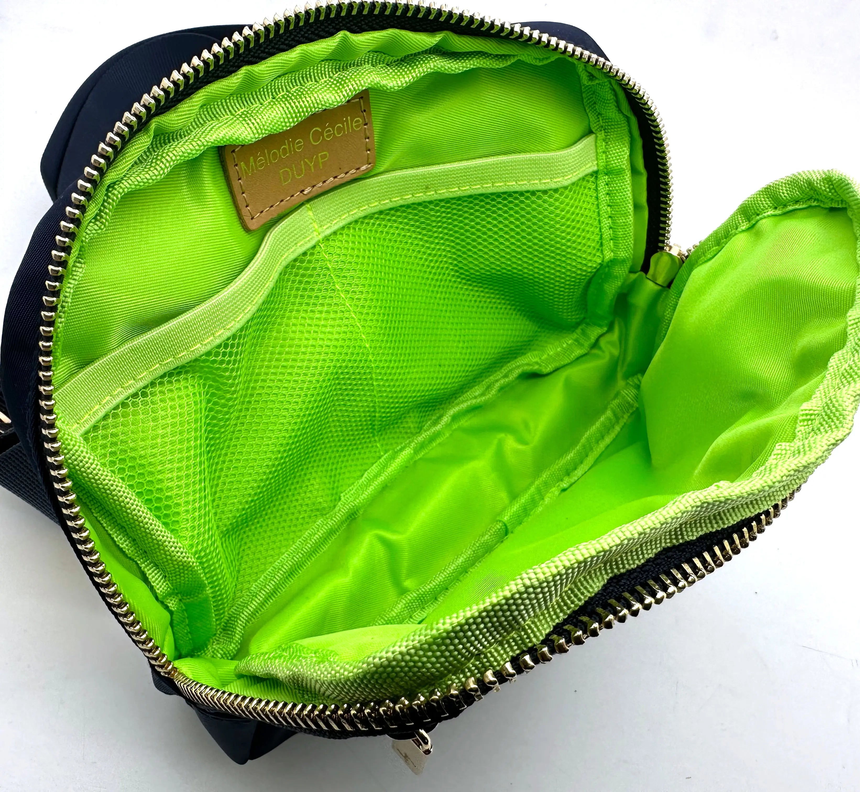 OUTLET "On the Move" bag - Premium Nylon Fanny Pack - Navy dressupyourpurse