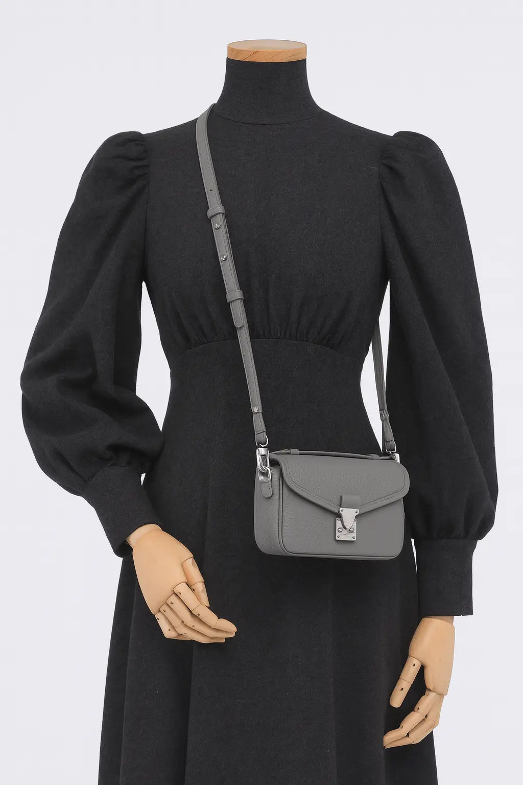 PETIT PARIS 15 - Crossbody bag - Pearl Grey / Silver Hardware dressupyourpurse