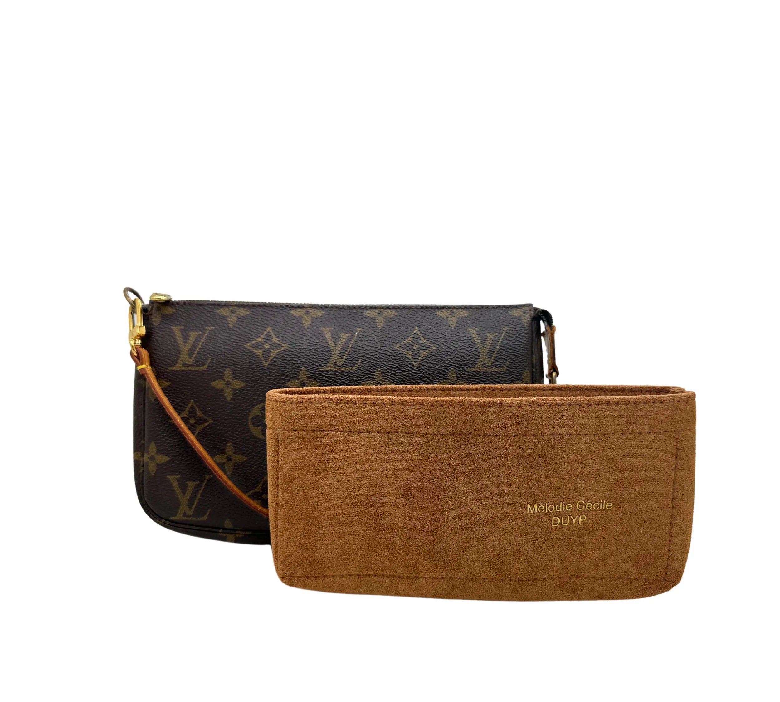 Voyage Souple Pochette Pour Homme Louis Vuitton Sac Pochette