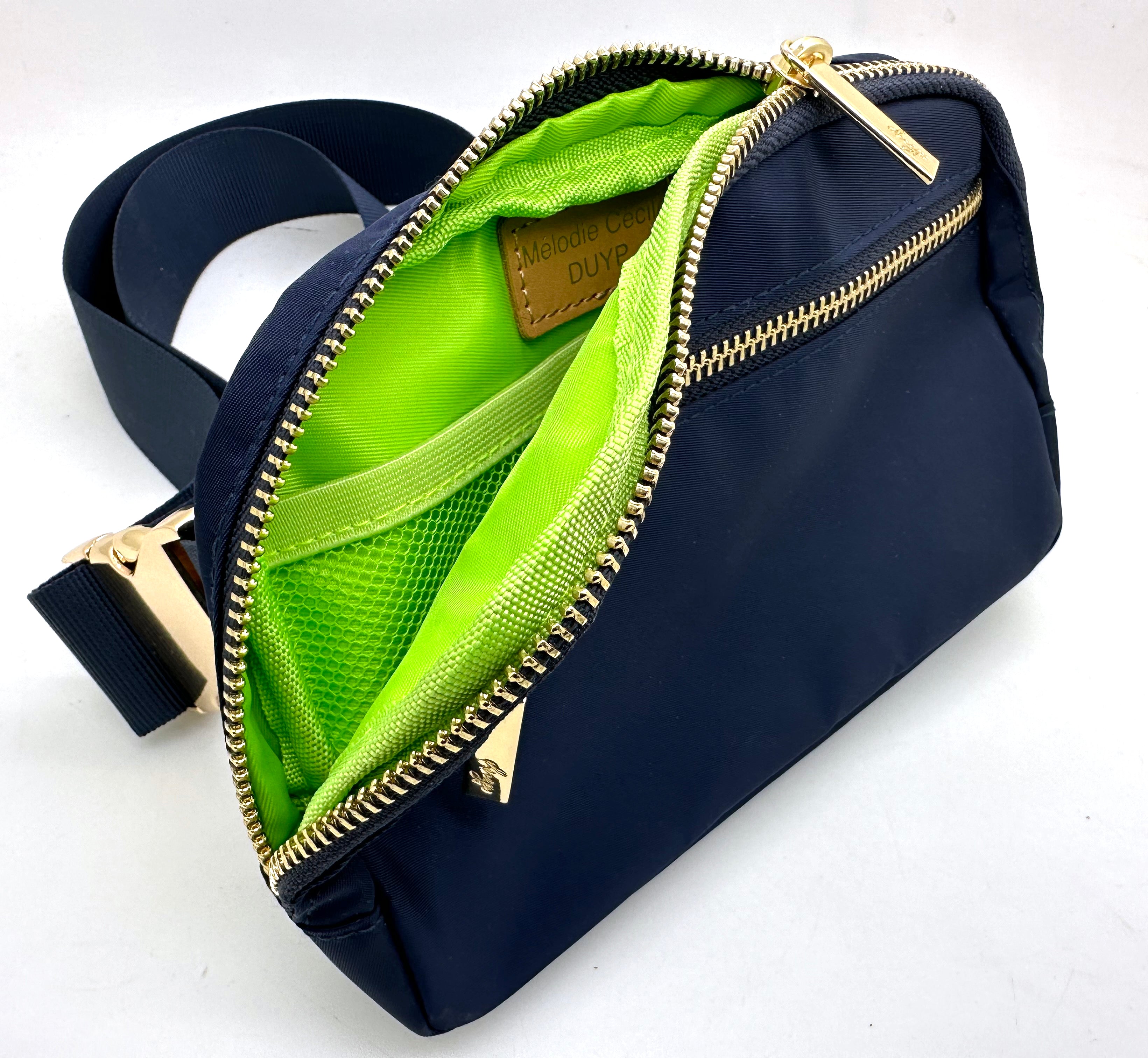 Sac "On the Move" - ​​Sac banane en nylon premium - Marine